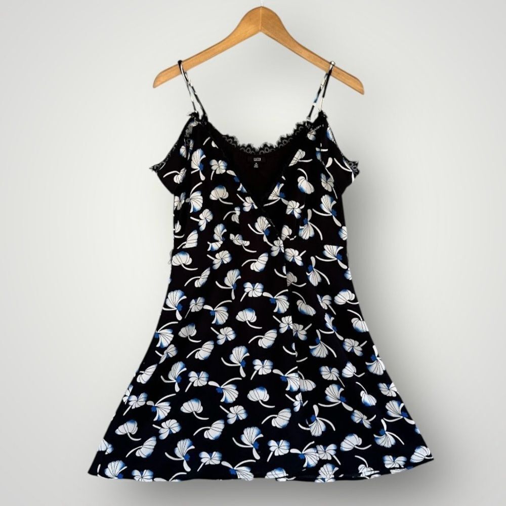 Luca Floral Lace-Trim Black Mini Dress with Blue & White Print size Med